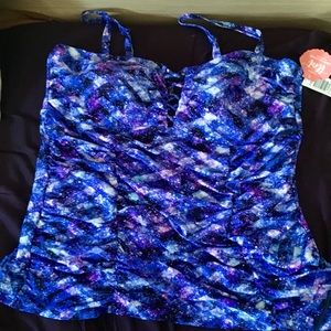 Galaxy Torrid swim top w/ Tags!